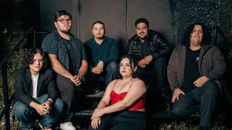 Coming from lovely Hawthorne, Cali, Thee Heart Tones are made up of rising teenage stars just out of high school who bring their innocence and open hearts to their blend of Chicano…